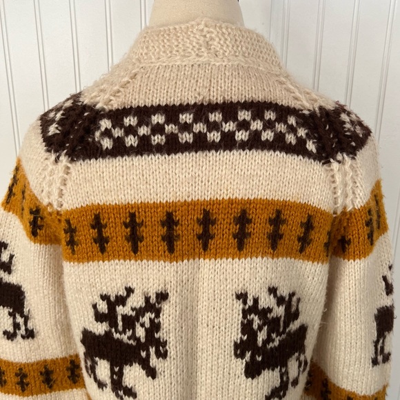 Vintage Cardigan Sweater Moose Stripes Checkerboard Mustard Handmade Cowichan - Picture 8 of 15